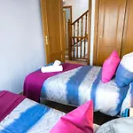 בית נופש Costa Duplex *